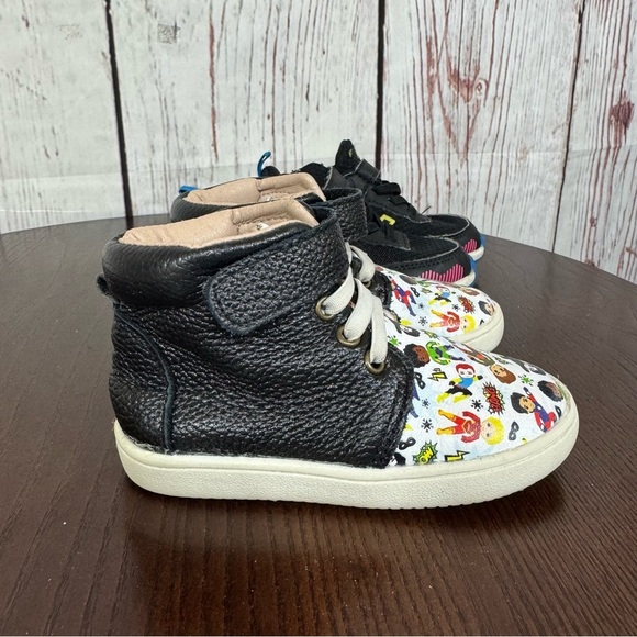 New Balance & Monkey Feet Black Sneakers High-Top Style for toddlers 18-24 - Picture 3 of 16